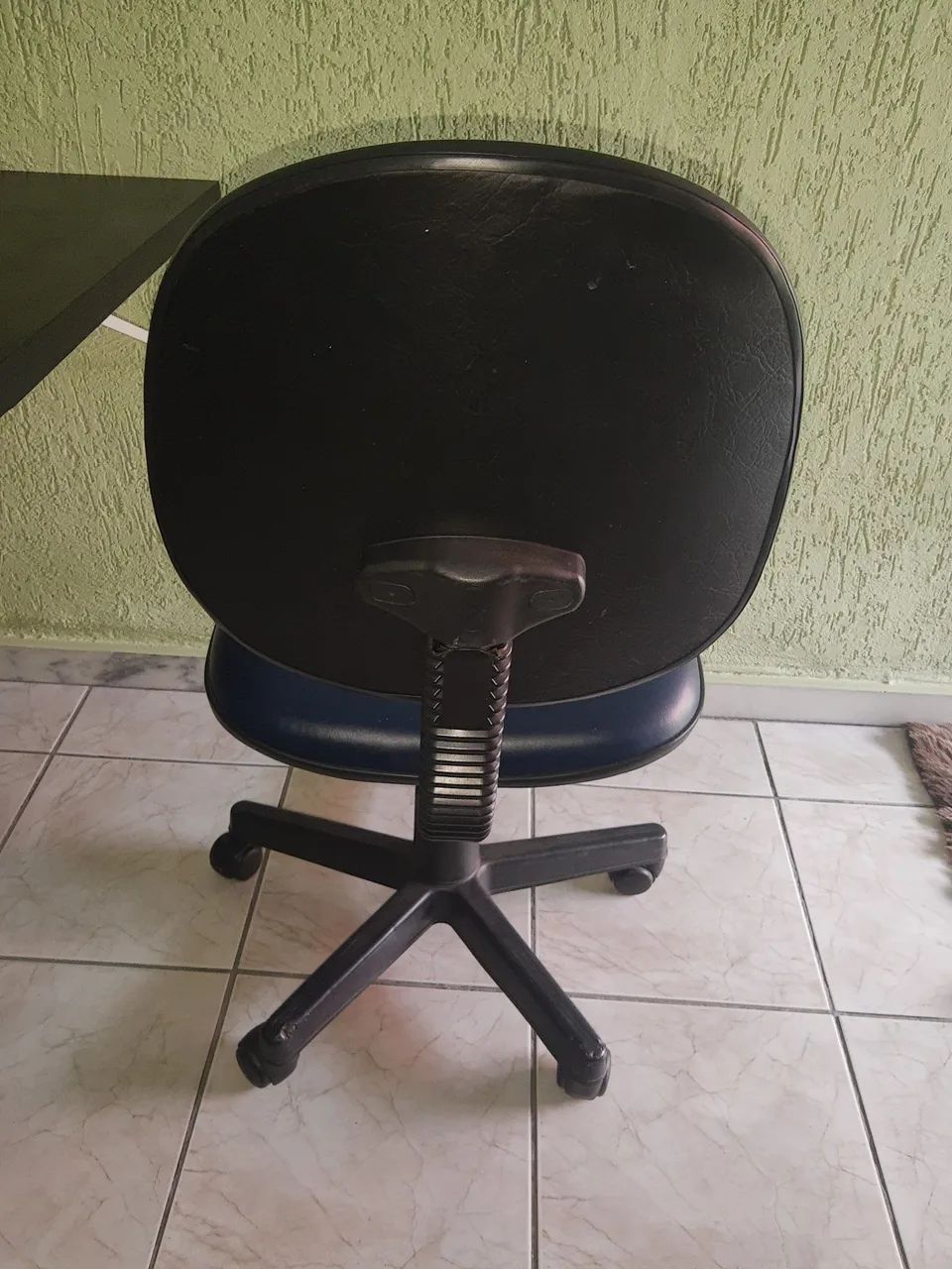 Cadeira Escritório  - Foto 4