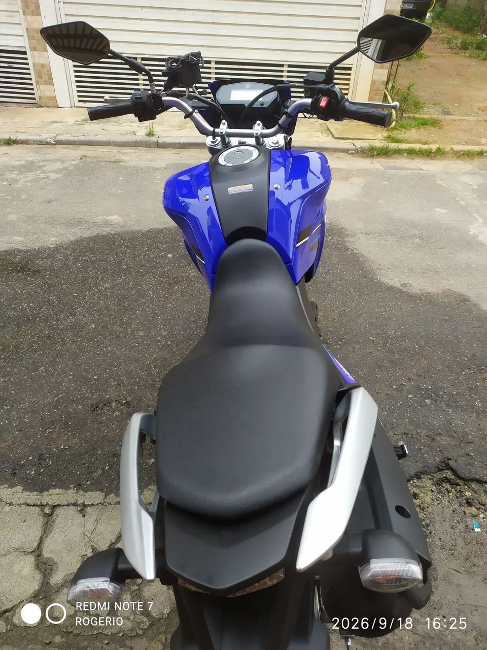 Lander 2024  baixo km - Foto 2