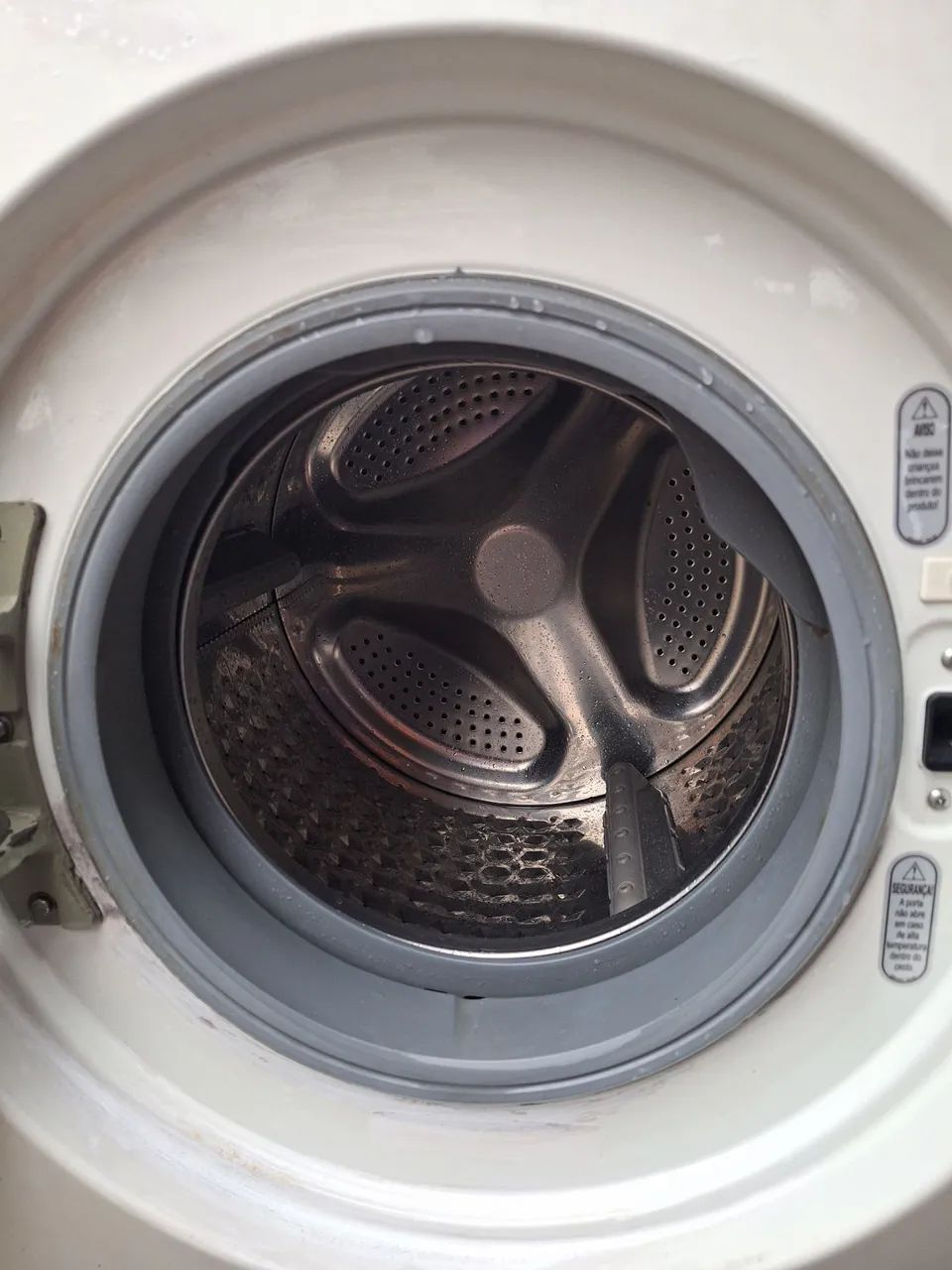 Lava e seca electrolux 9kg lsi09 127v p/ arrumar ou p/peças  - Foto 3