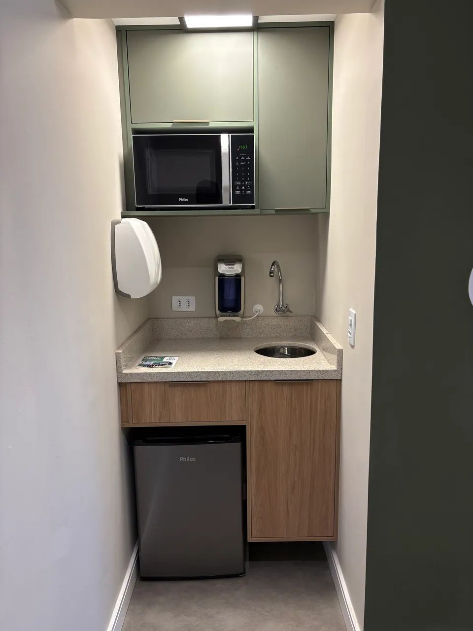 Sala Comercial 45m² no Centro - Recém-Reformada e Nunca Habitada! - Foto 4