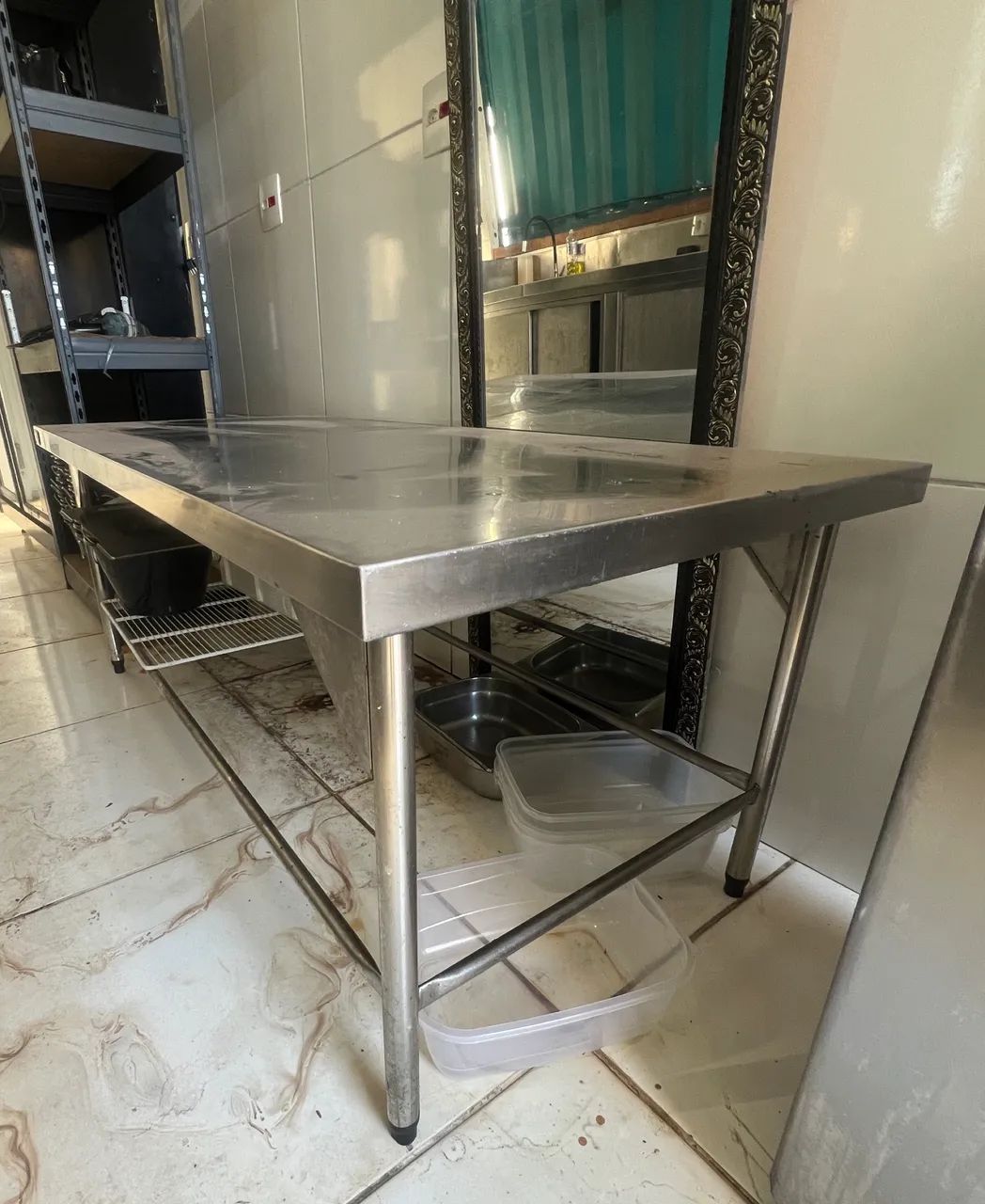 Bancada baixa de inox