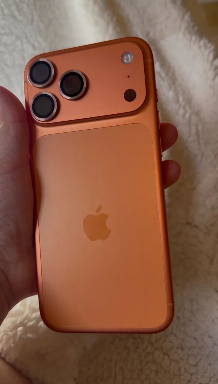 iPhone 17