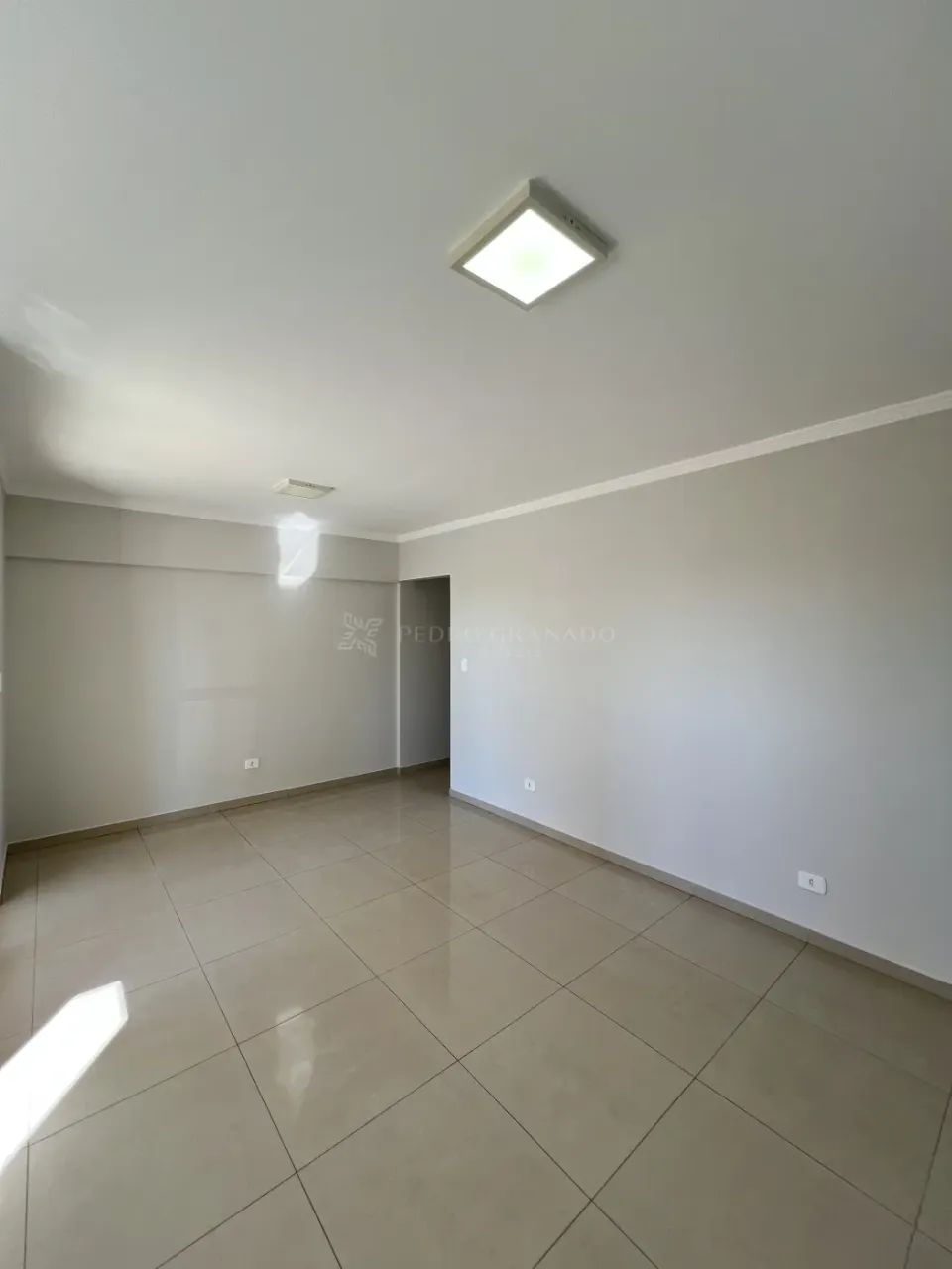 Apartamento com 03 dormitórios - Zona 03 - Foto 4