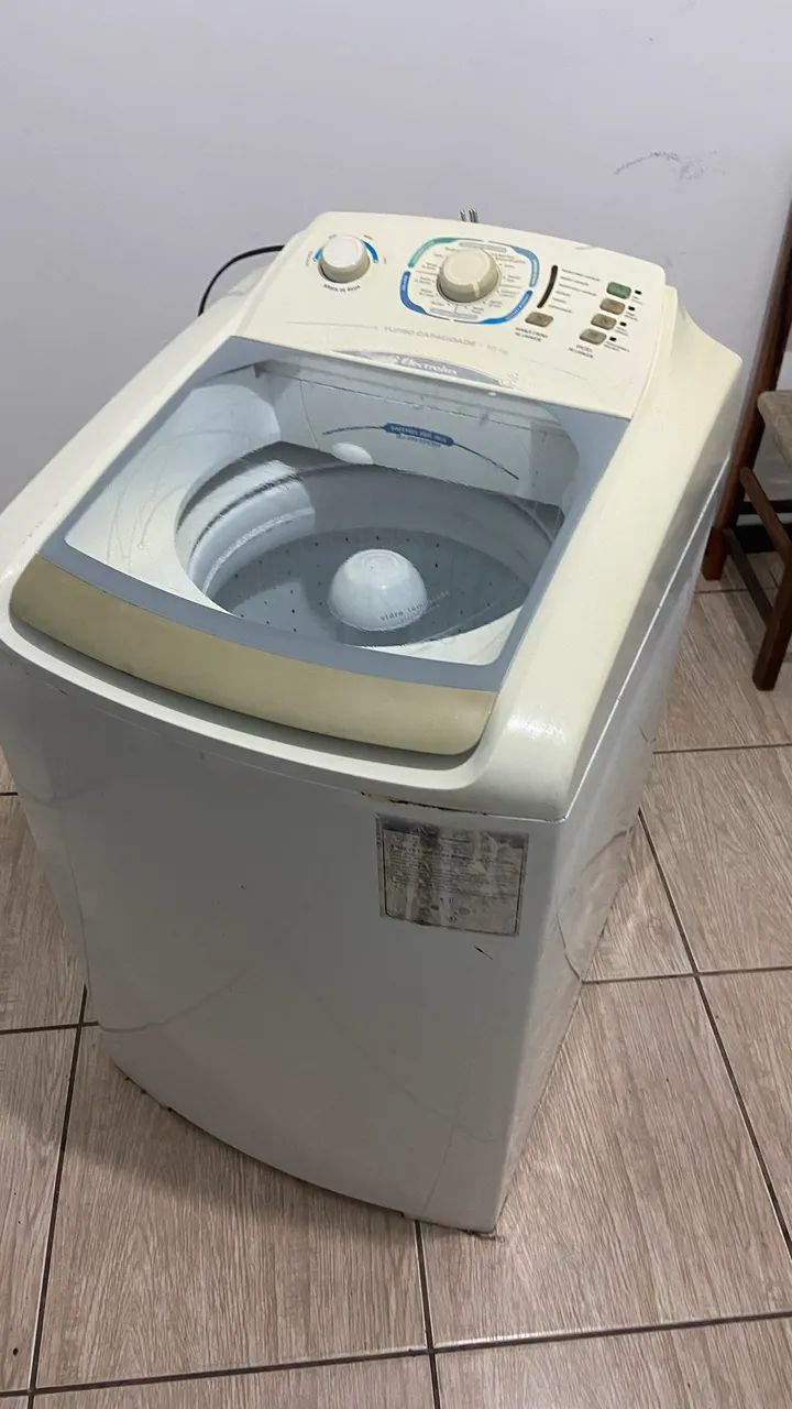 Máquina de lavar - Eletrolux 10kg