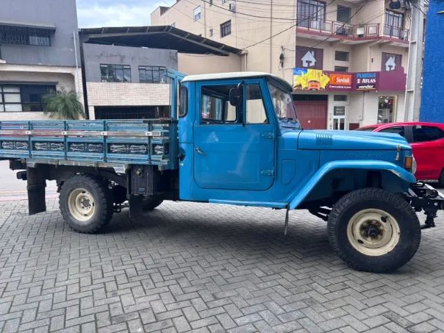 Toyota Band.Picape Chassi Longo Diesel 1985