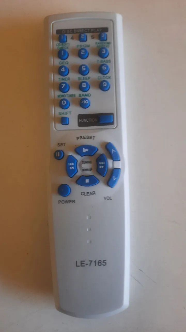 Controle para som AIWA. 