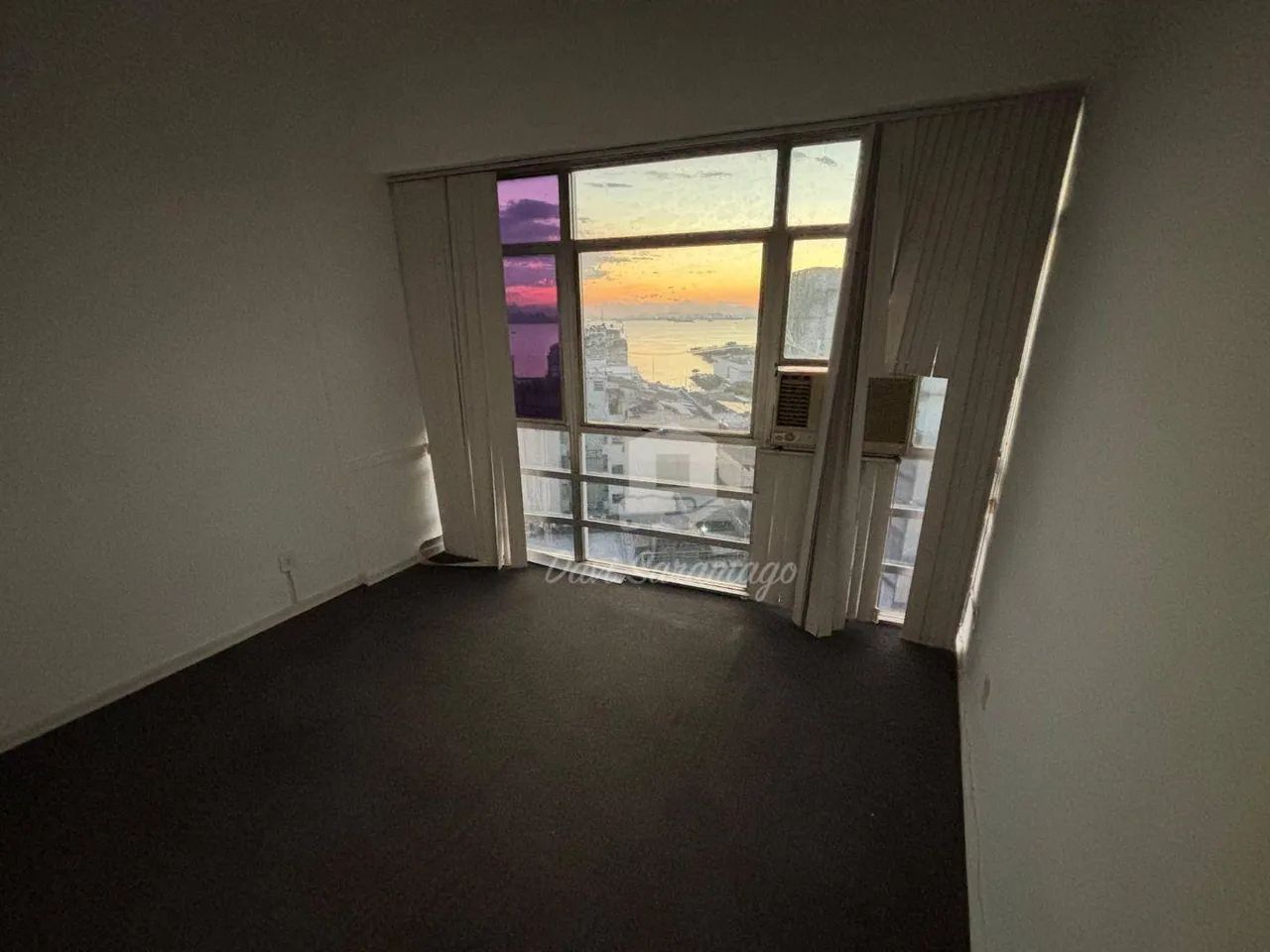 Sala à Venda no Centro de Niterói