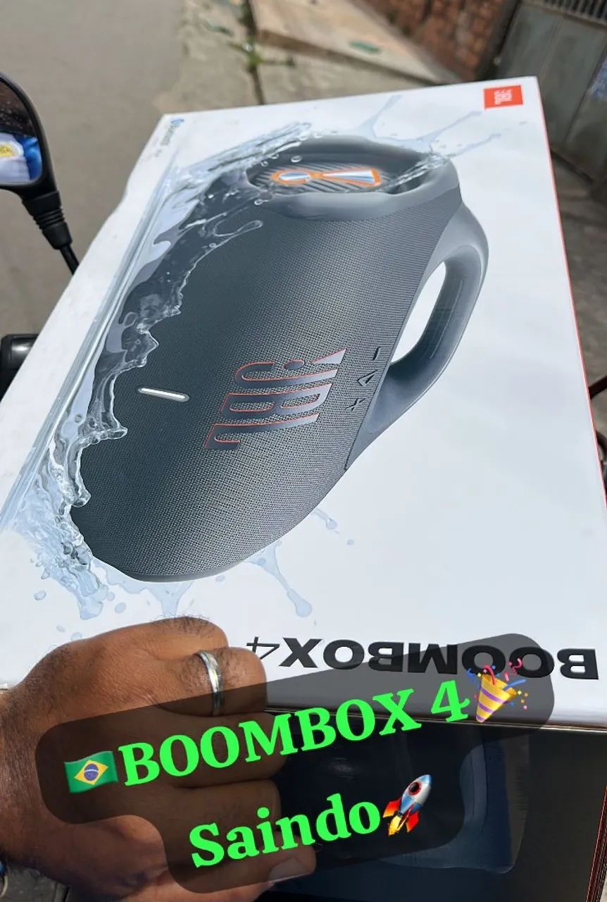 BOOMBOX4 