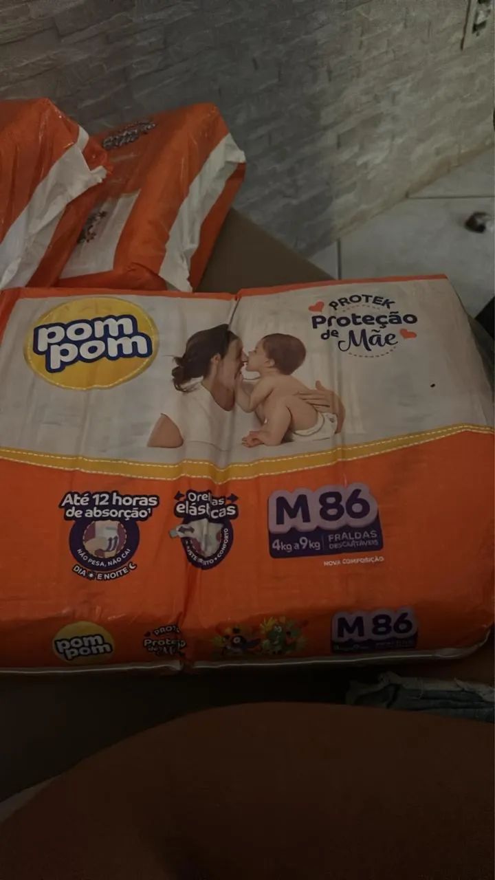 Fraldas descartáveis 