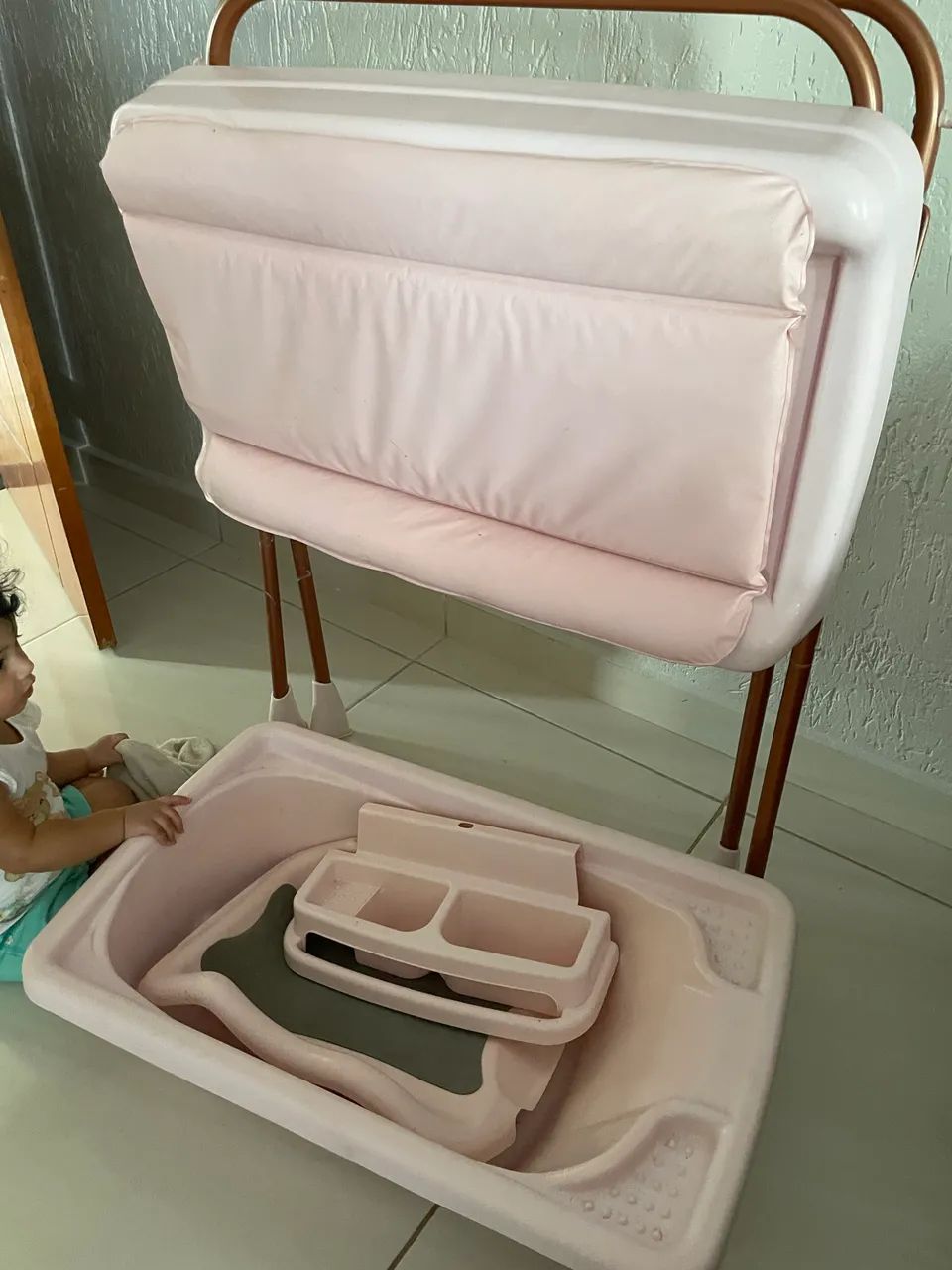Banheira de bebê rosa 