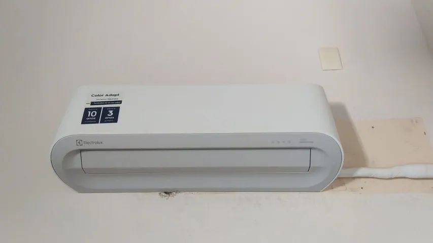 Ar-Condicionado Split 12000 BTUs Electrolux 