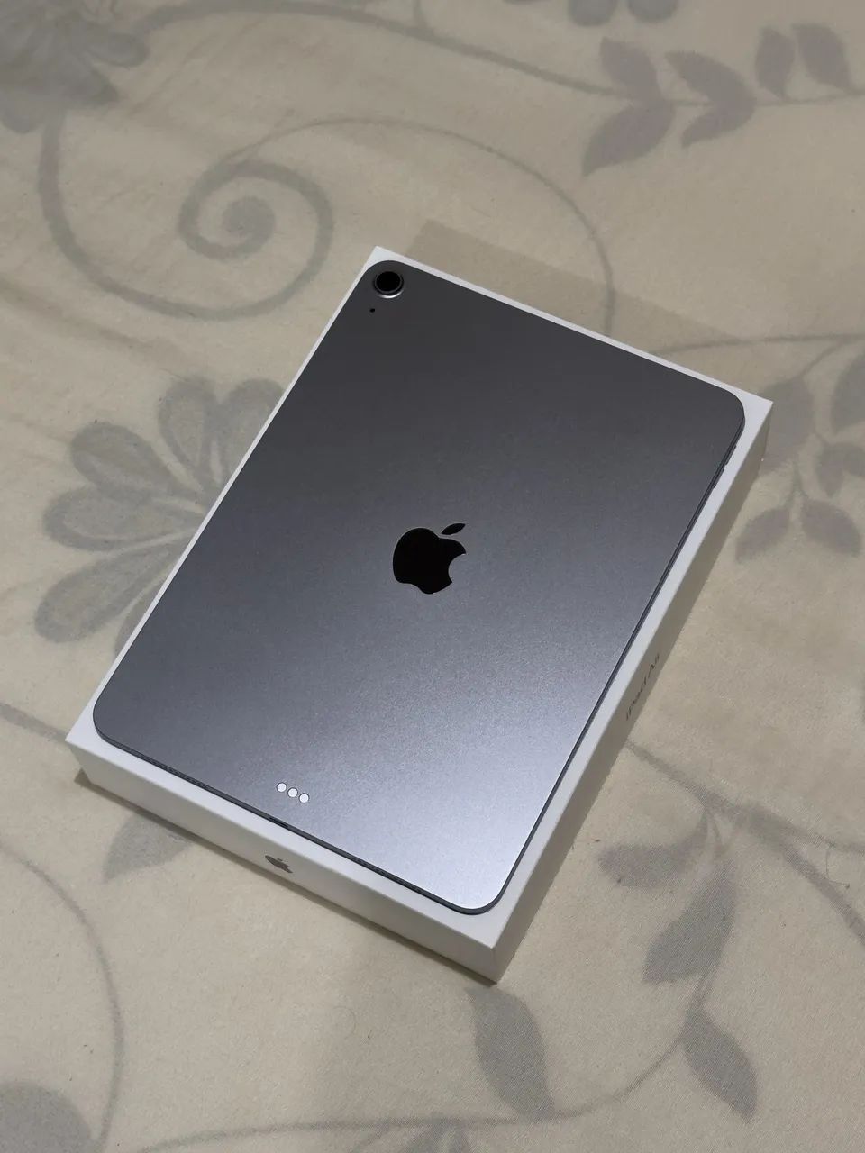 Apple iPad Air M3 - 128GB - Wi-Fi - Cinza Espacial - Novo, sem uso