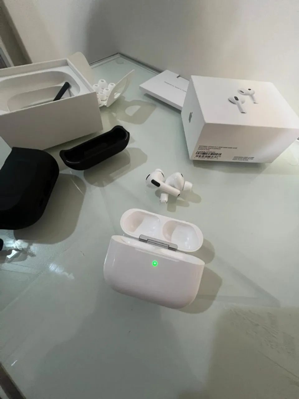 AirPods Pro 3 - Foto 2