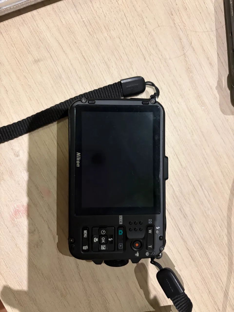 Nikon Coolpix AW100 - Foto 2