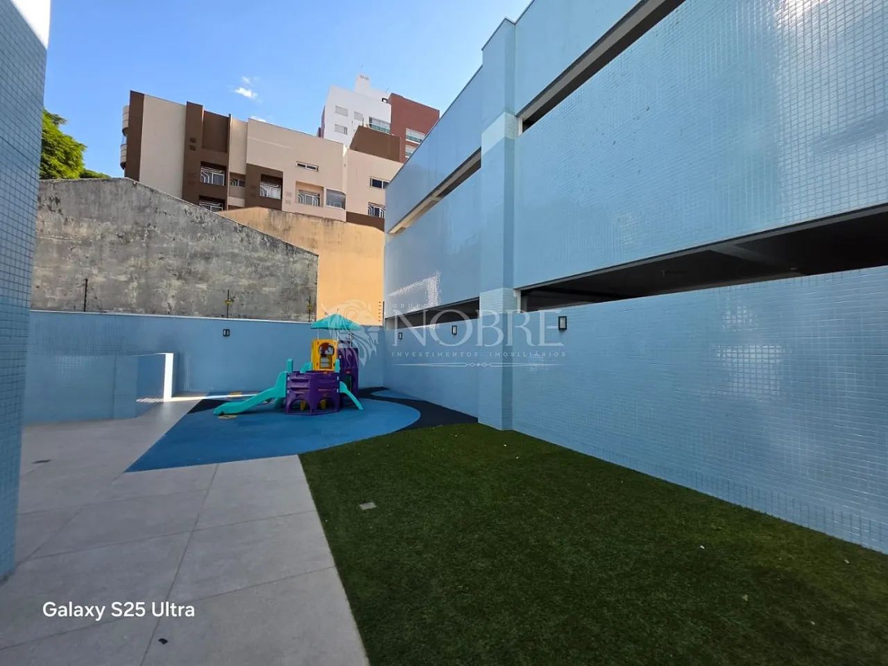 Apartamento com 3 suítes na Zona 7 de Maringá - Foto 3