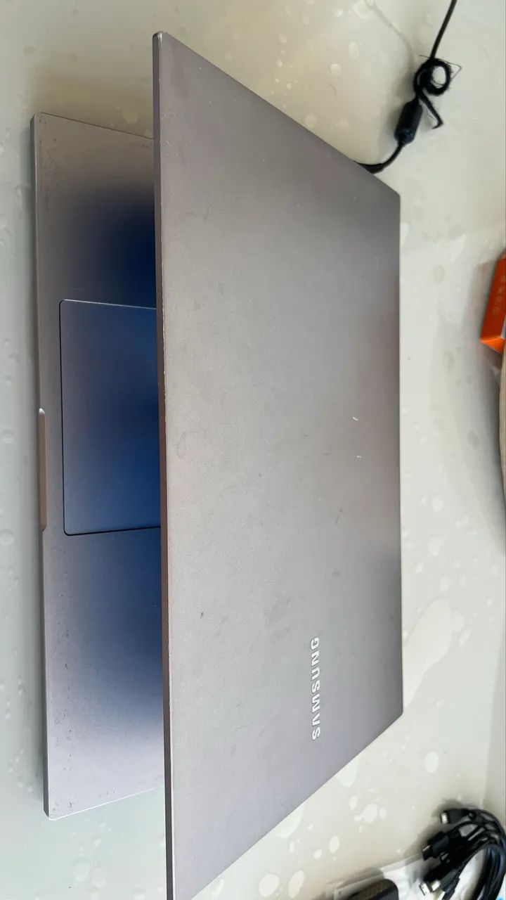 Notebook Samsung Intel Celeron  - Foto 4