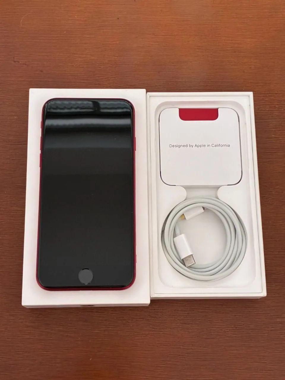 iPhone SE (3ª geração) 64 Gb Product Red - Celulares e Smartphones