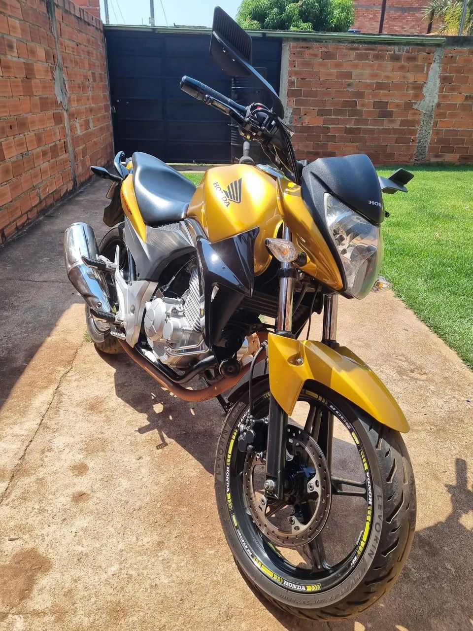 CB 300r