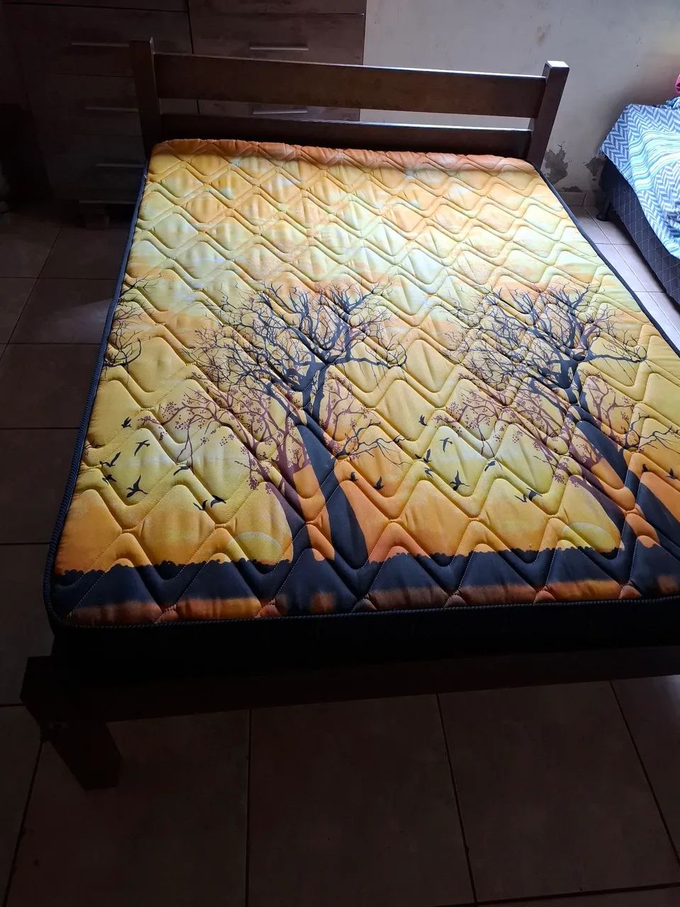 Cama madeira com colchão  - Foto 4
