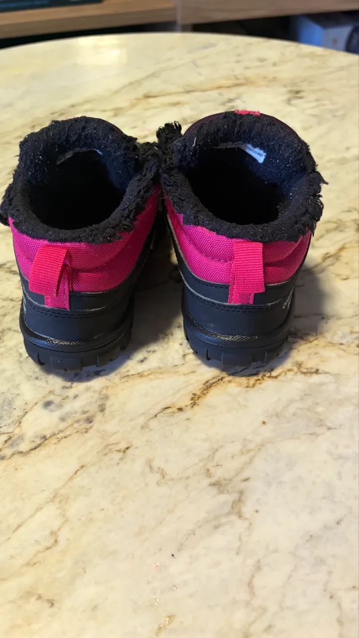 Bota Infantil de Frio/Neve Quechua Impermeável - Excelente Estado - Foto 2