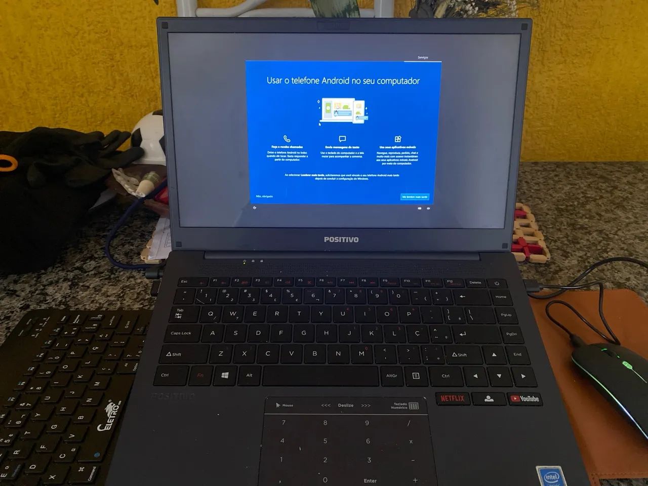Vendo notebook positivo