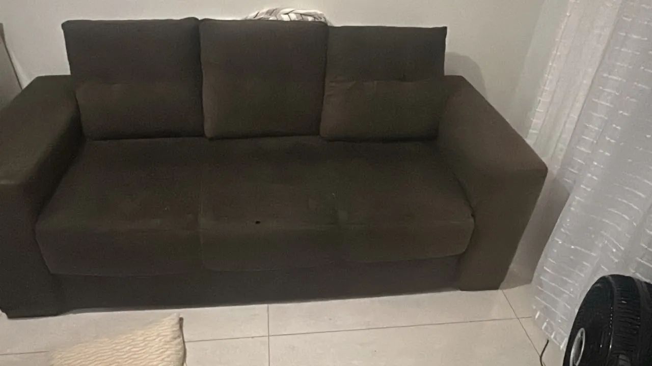 Sofá Marrom de 3 Lugares - Oportunidade!  Preço: - Foto 2