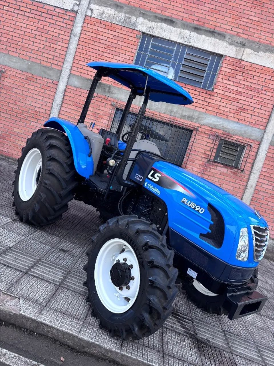Trator LS Plus 90 - Foto 3