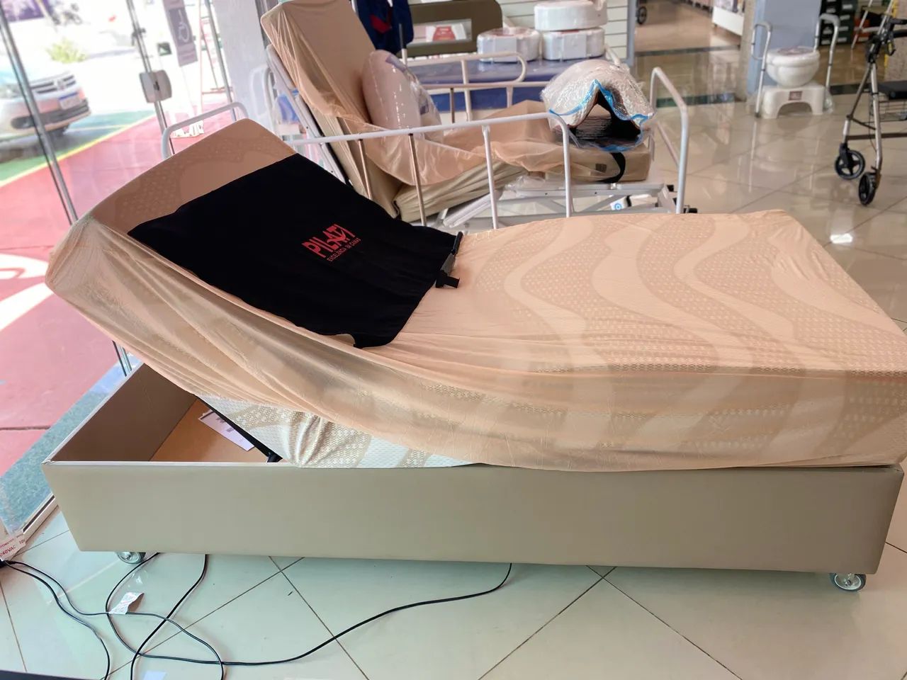 CAMA HOSPITALAR E HUMANIZADA PILATI 2 MOVIMENTOS  - Foto 2