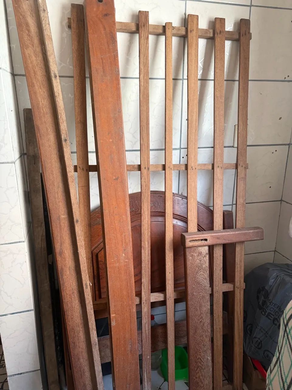 Armação para colchão solteiro  - Foto 3