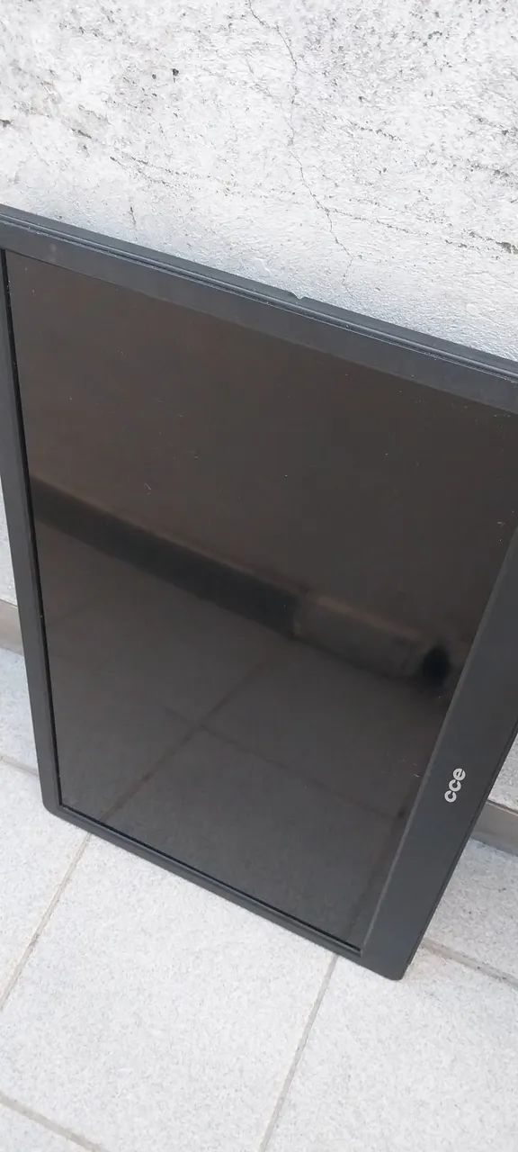 TV CCE 29 polegadas com defeito 