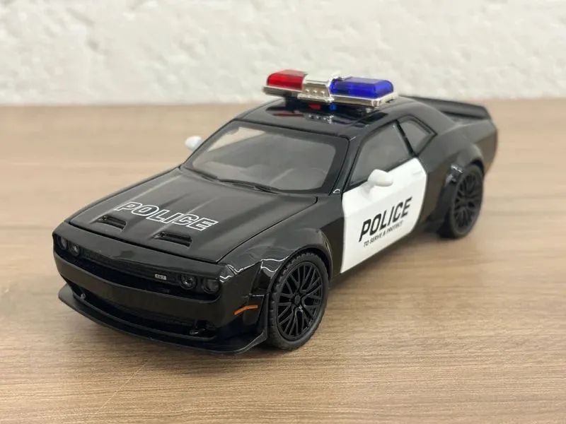 Miniatura Dodge Challenger Polícia 1:32 - Foto 4