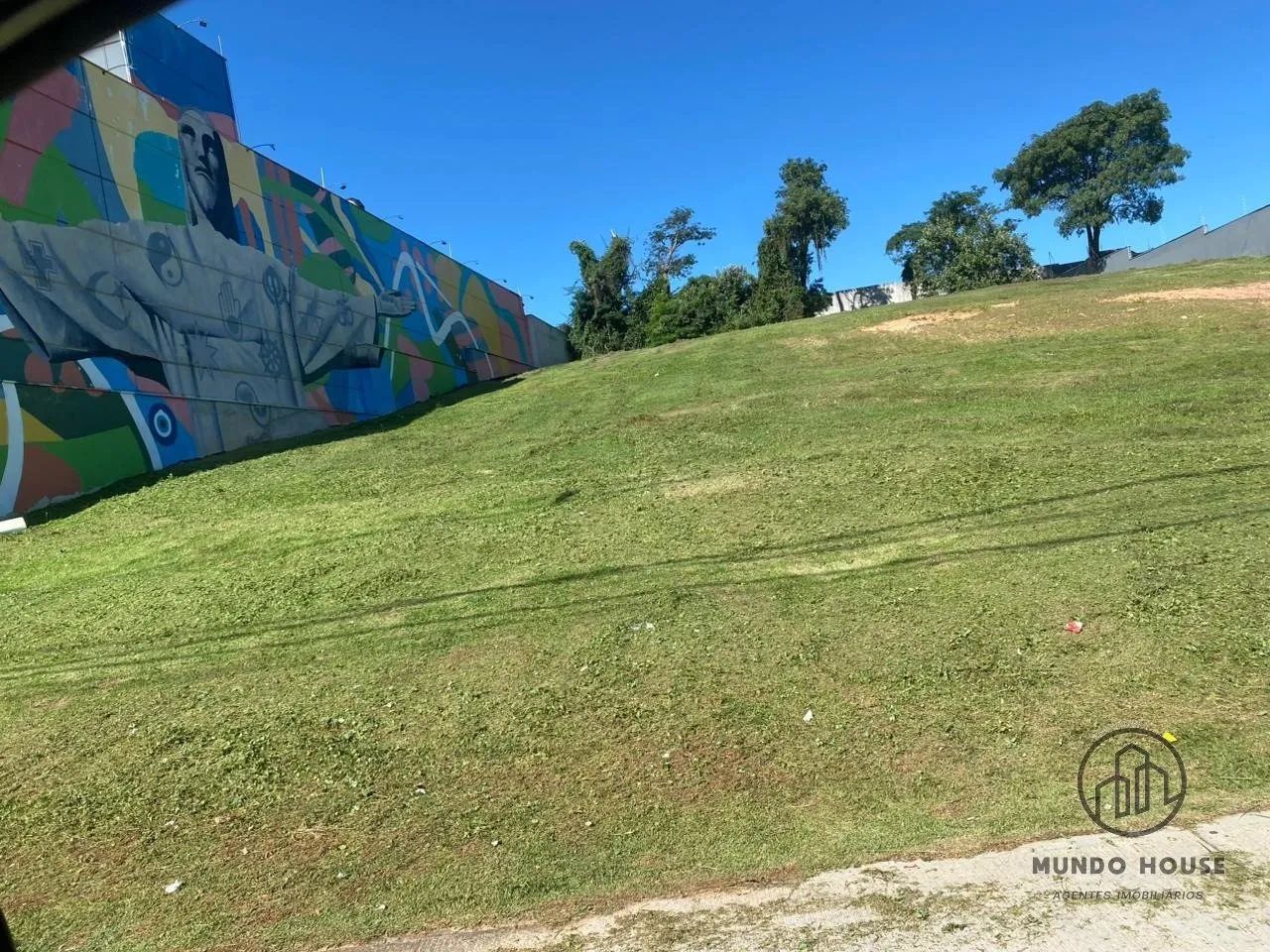Terreno a venda no Condomínio Alphaville Nova Esplanada 1