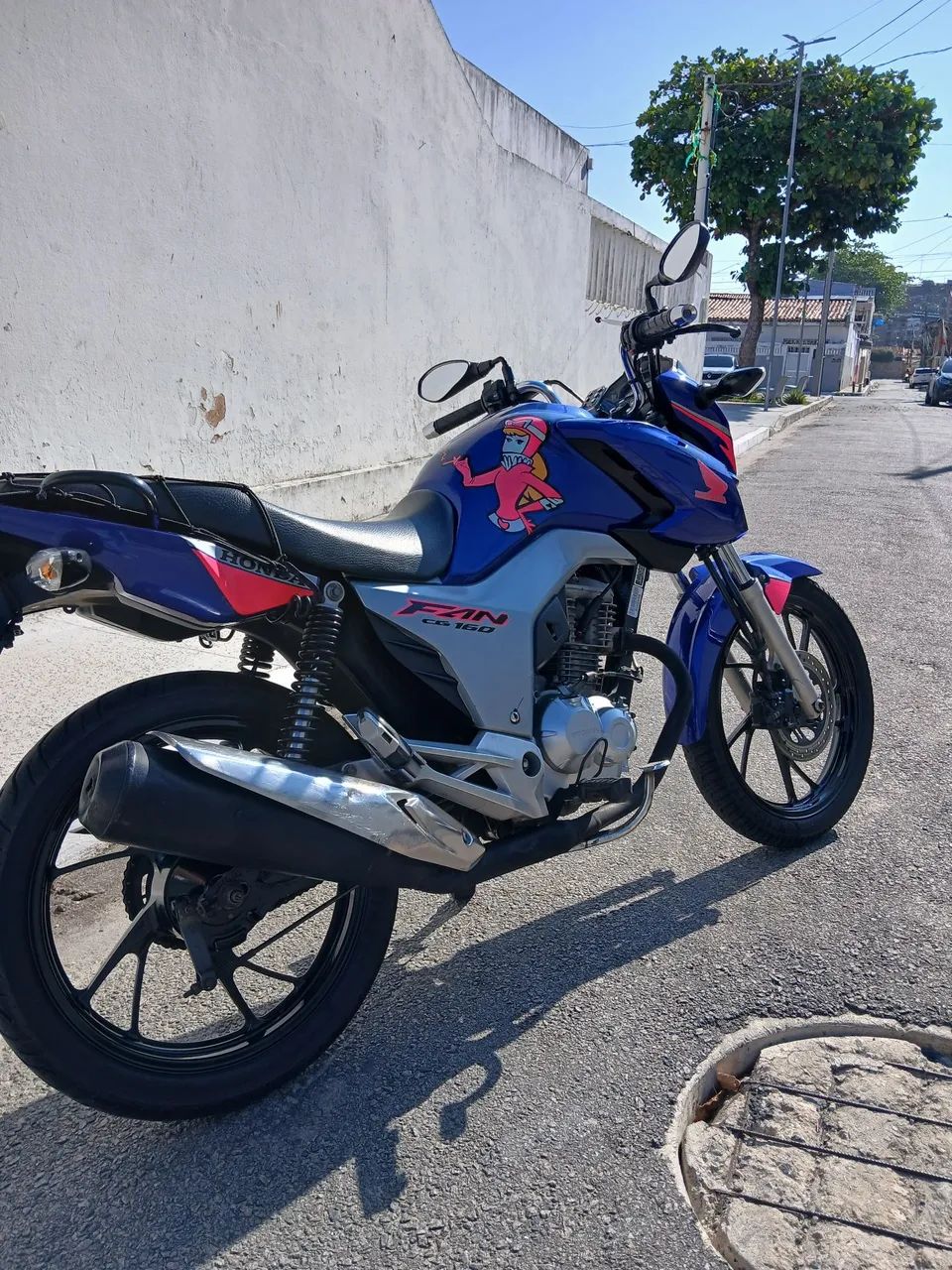 Moto conservada em perfeito estado de uso! - Foto 2