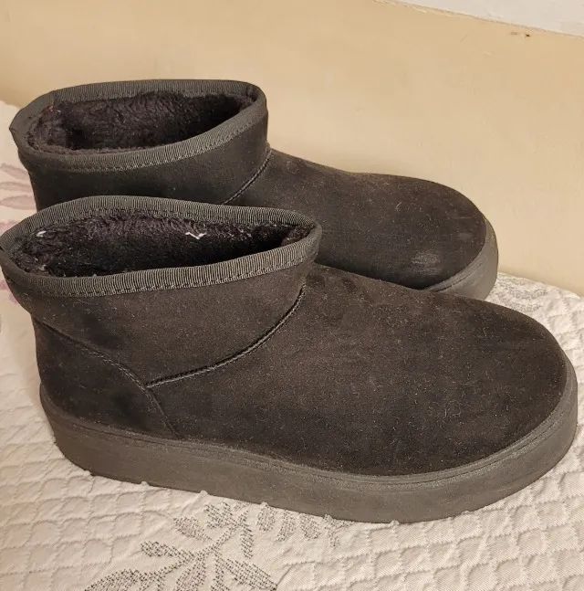 Bota de neve estilo ugg preta T 36