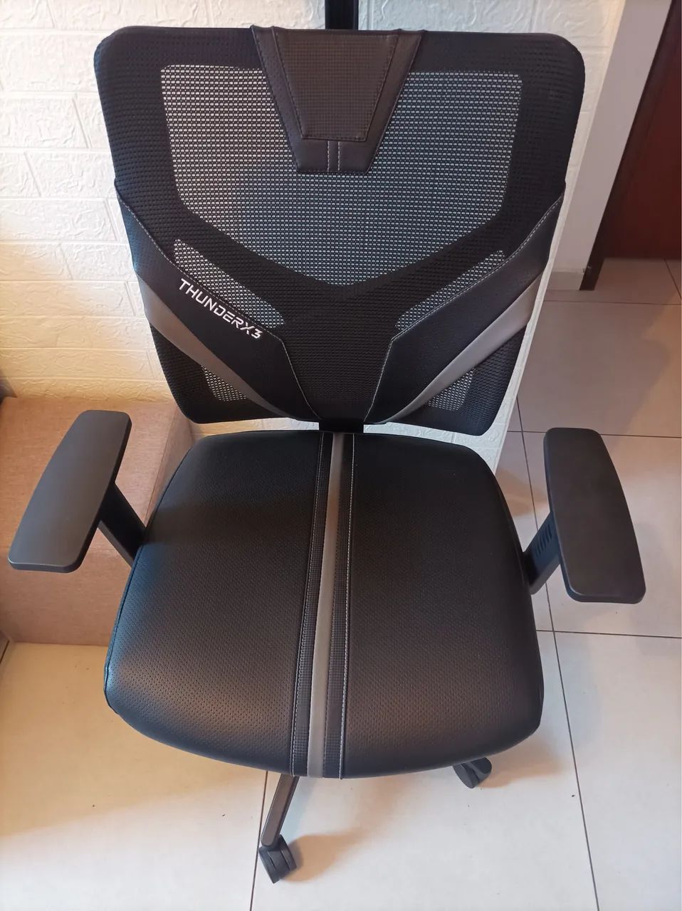 Cadeira ergonômica Thunder X3 