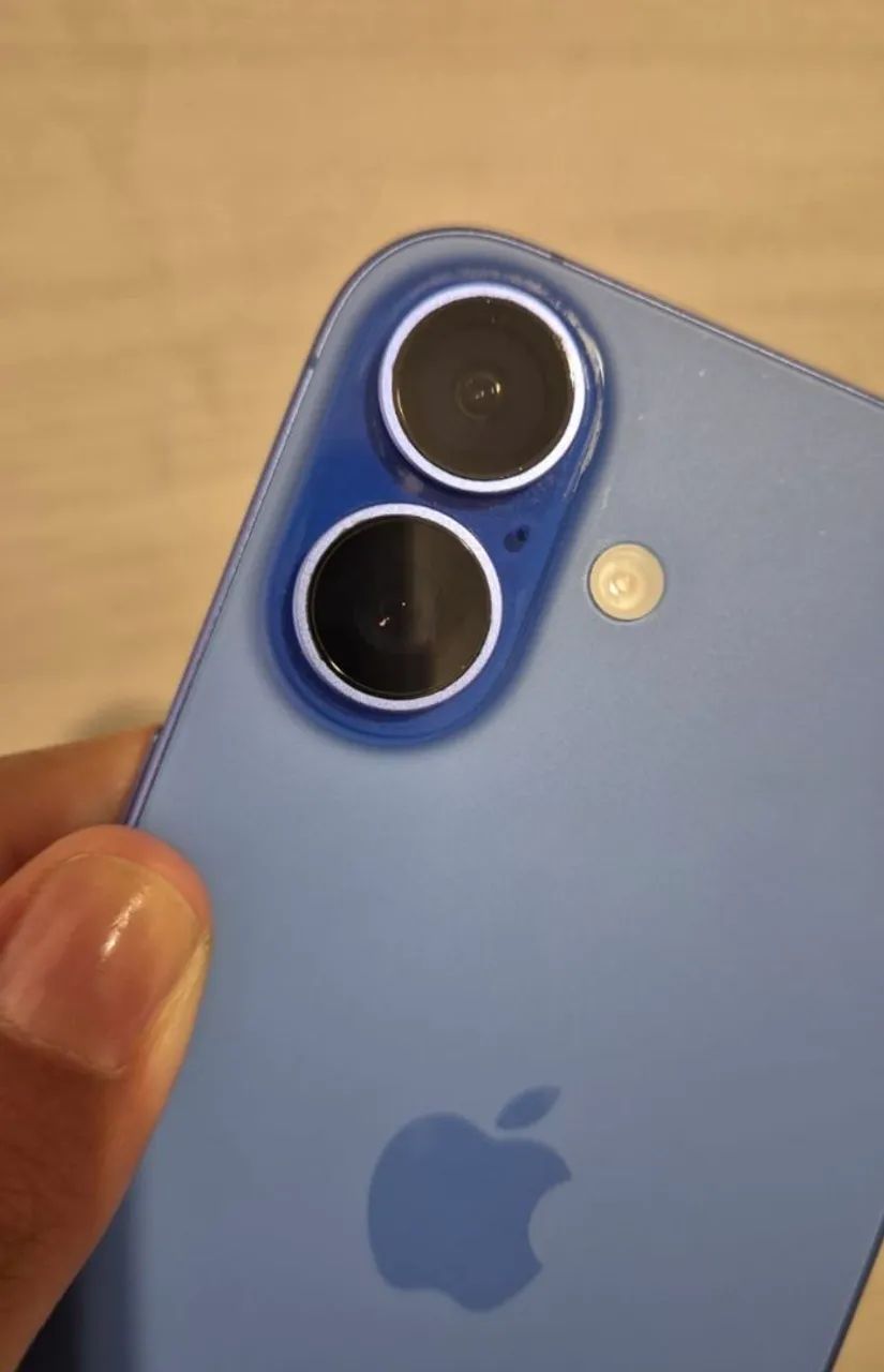 Iphone 16 128GB Azul Com caixa  - Foto 3