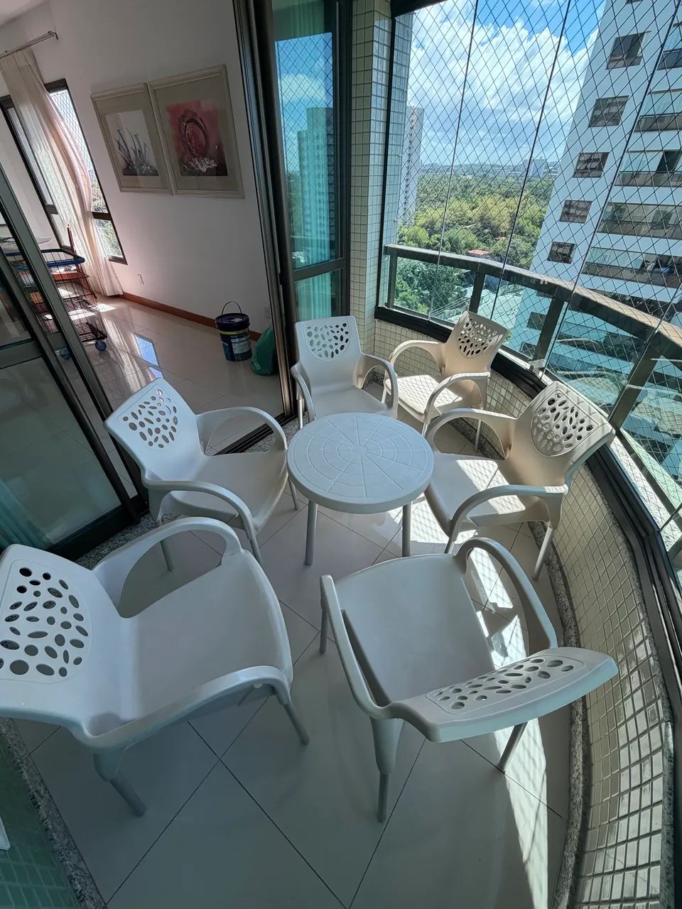 Conjunto de mesa e Poltronas para varanda 