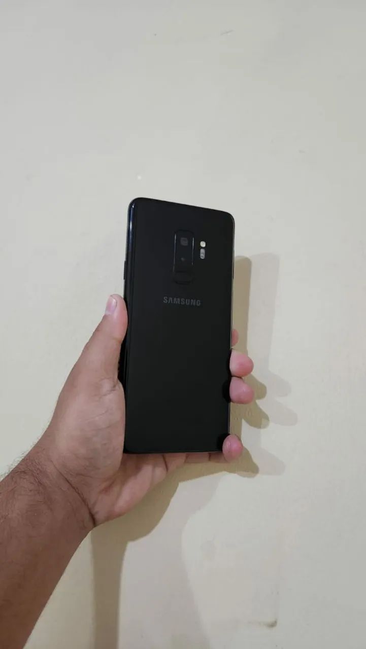 Galaxy S9 plus pra sair logo  - Foto 4