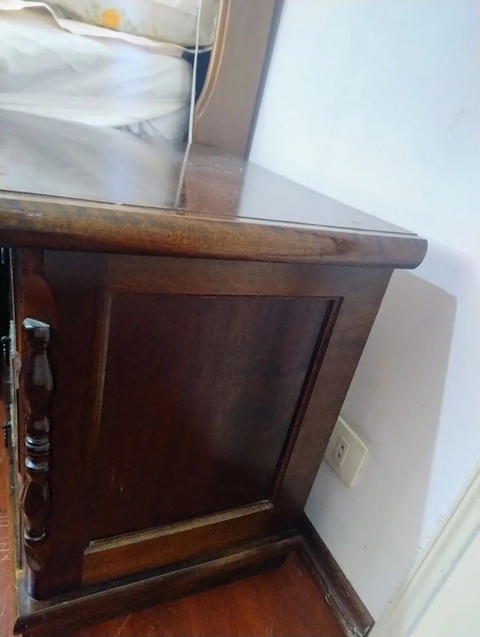 Mesa de cabeceira madeira maciça  - Foto 2