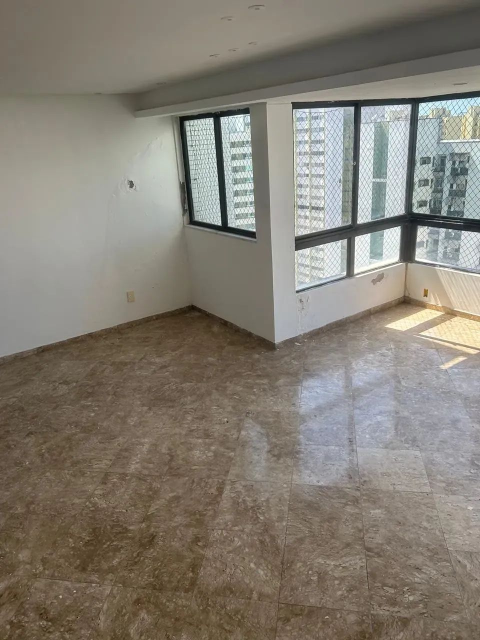 Apartamento à venda com 5 quartos Cobertura - Foto 2
