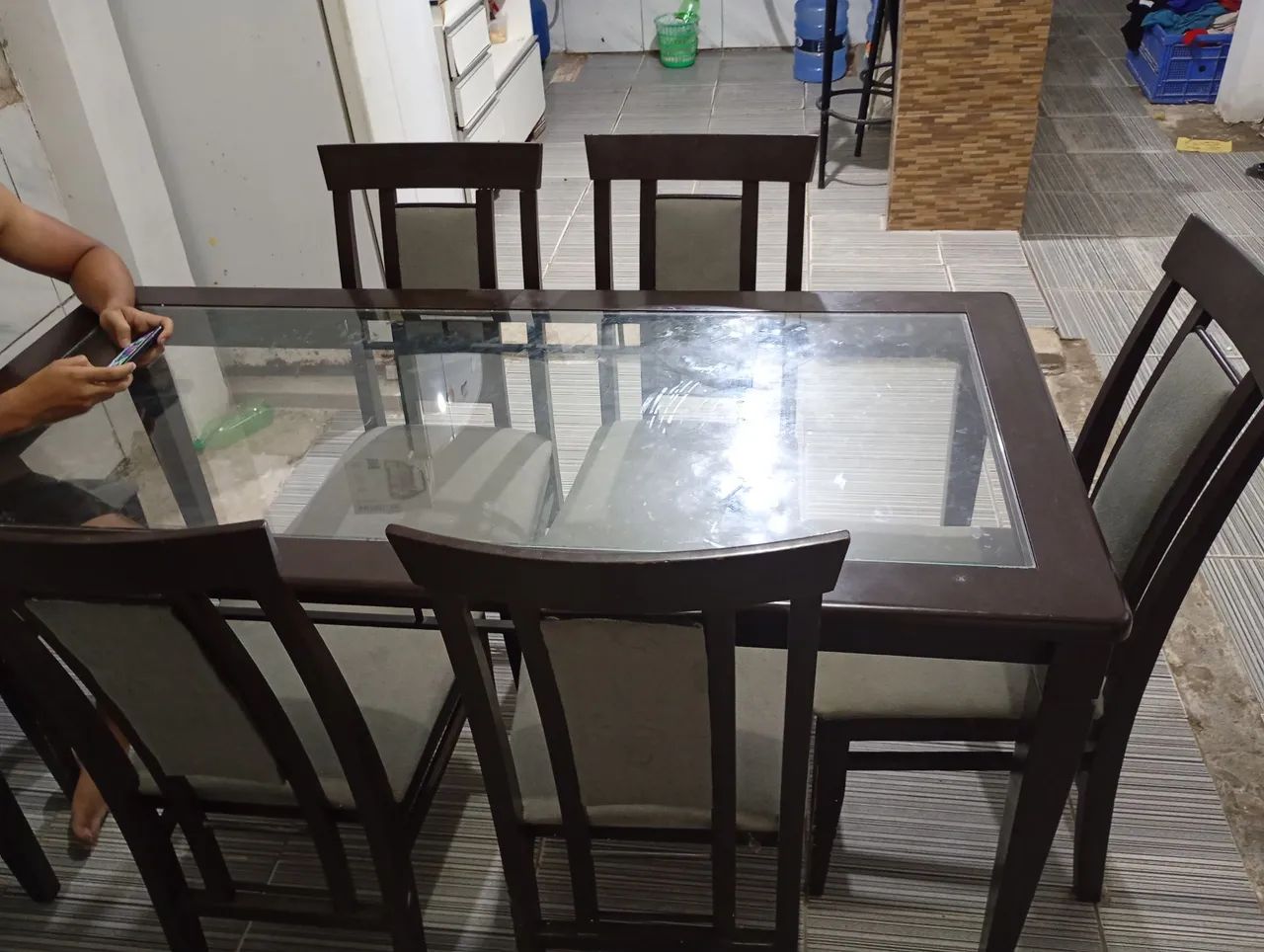 Mesa com 6 cadeiras  - Foto 2