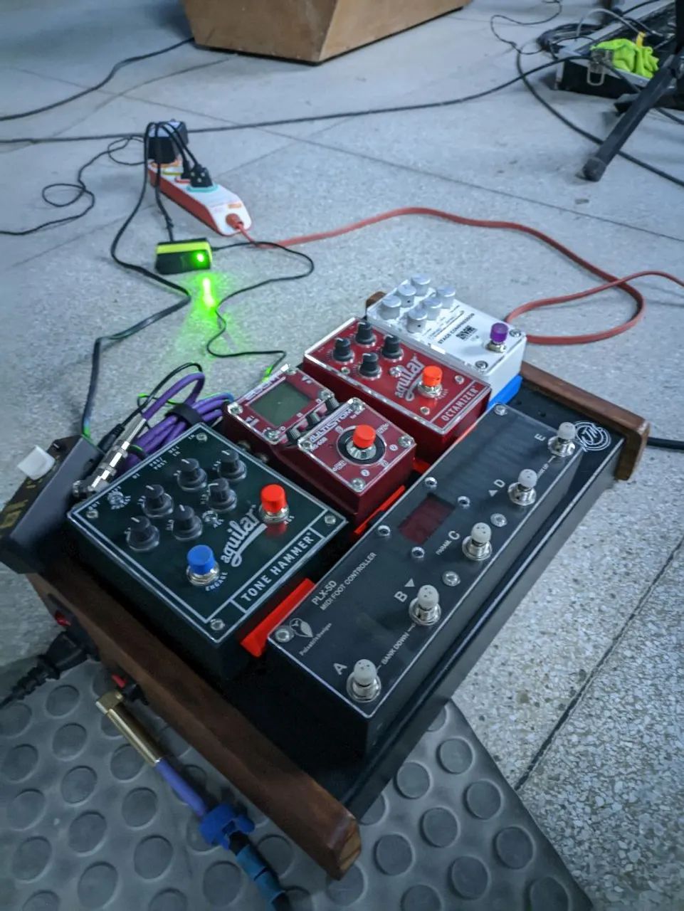 Controlador Midi plx-5D pulsatrix. Para qualquer pedaleira com conexão Midi. - Foto 3