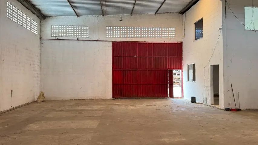 GALPÃO NA VALERIA PROXIMO A BR 324, COM 300M² - Foto 4