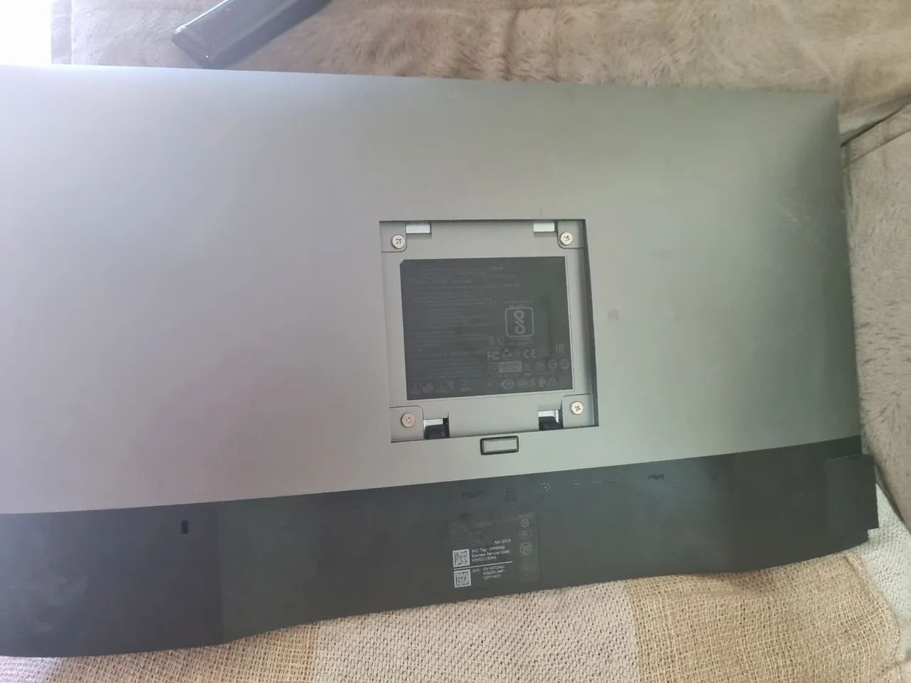 Monitor Dell 24  e 19  - Foto 5