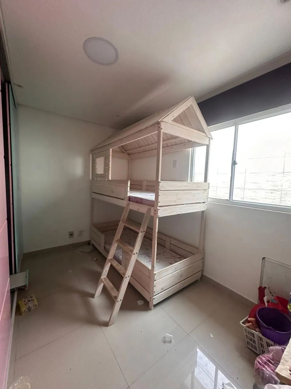 Vende-se beliche modelo de casinha  - Foto 4