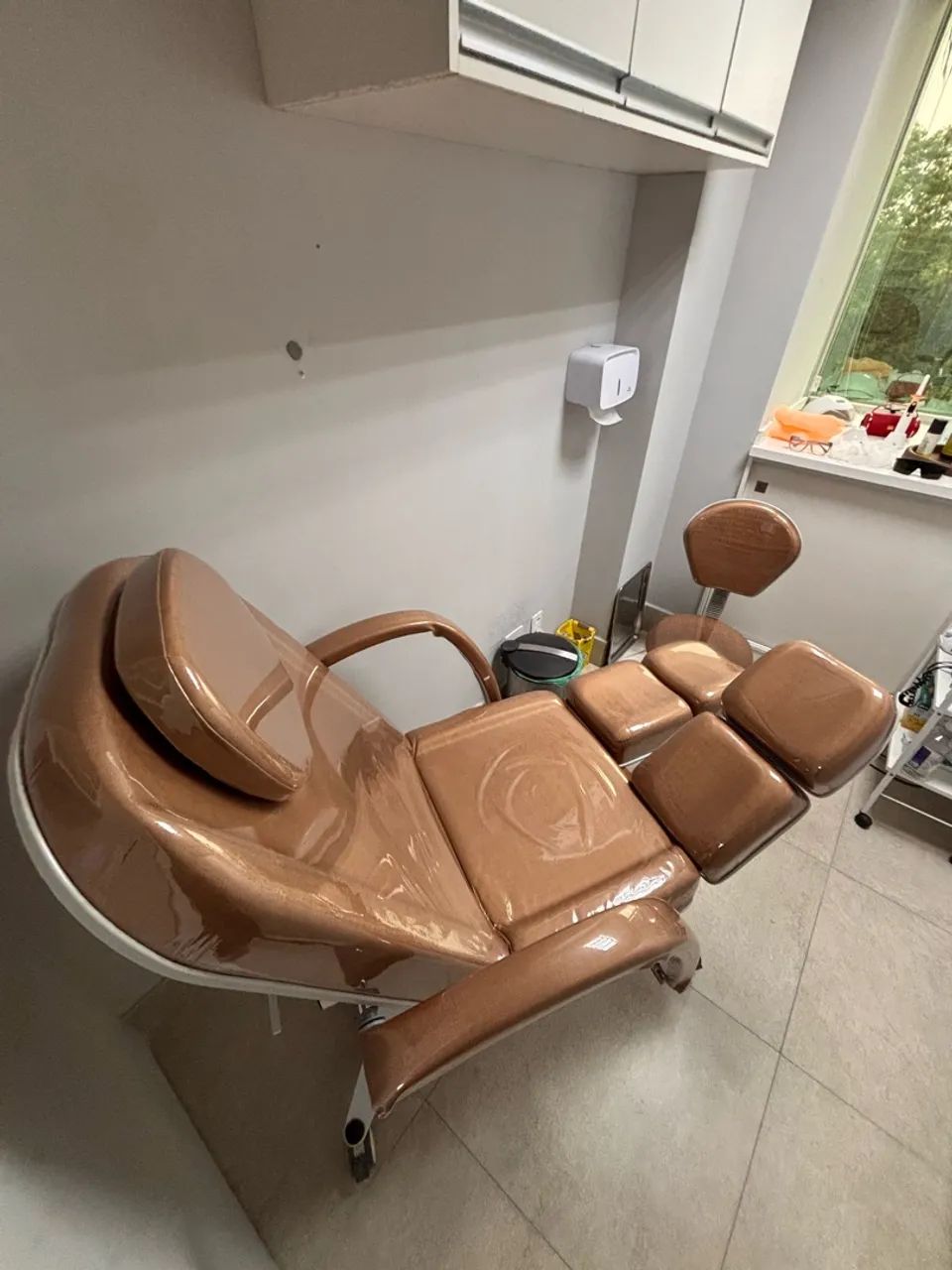 Cadeira e mocho para podologia e estética  - Foto 2