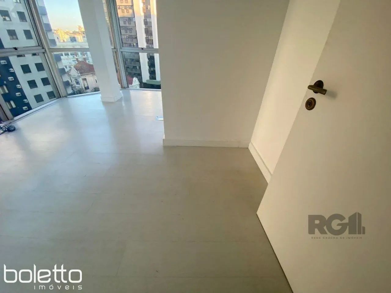 EXCELENTE SALA COMERCIAL, MOINHOS DE VENTO - Foto 2
