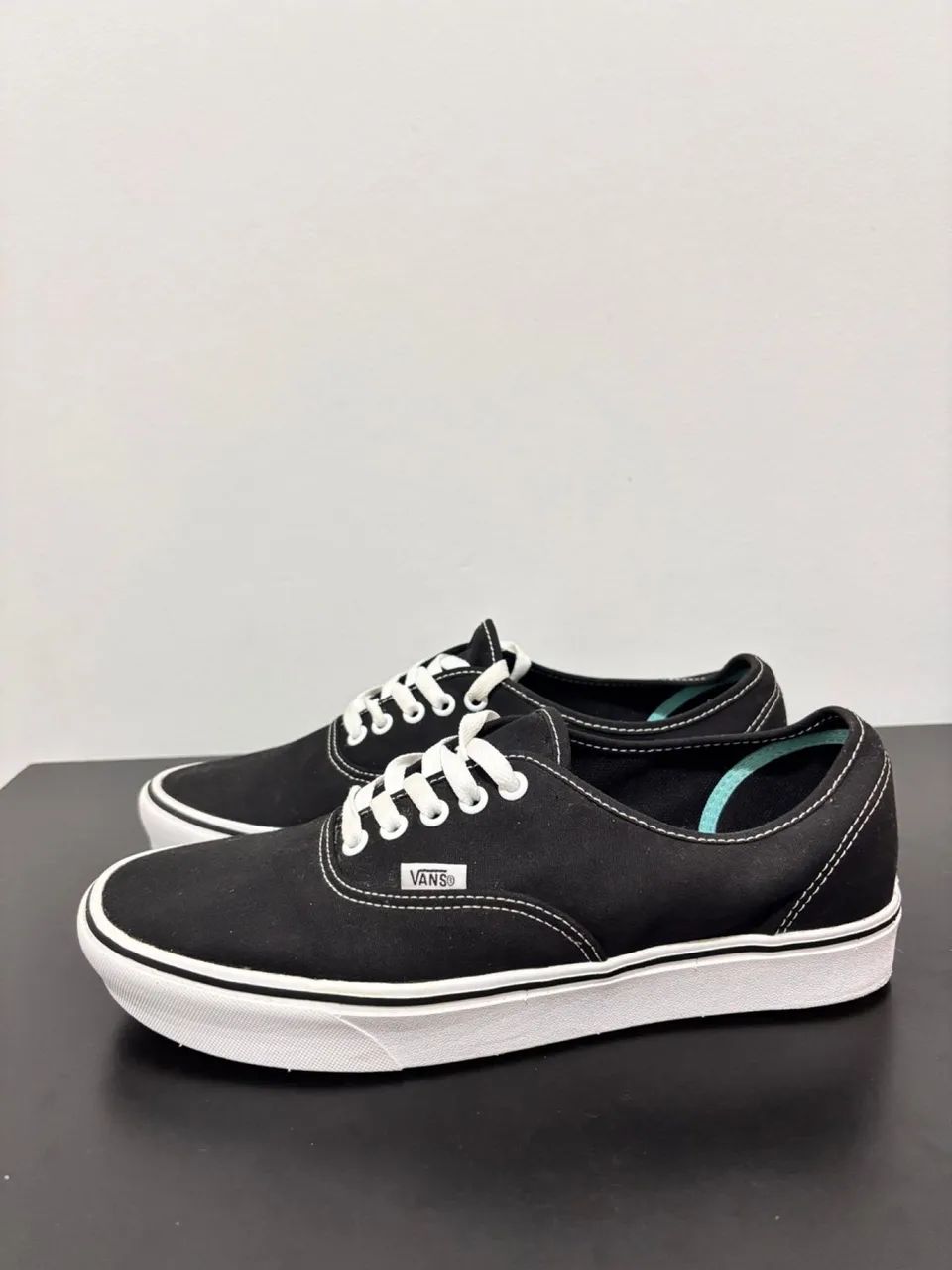 Tênis Vans - Tamanho 41