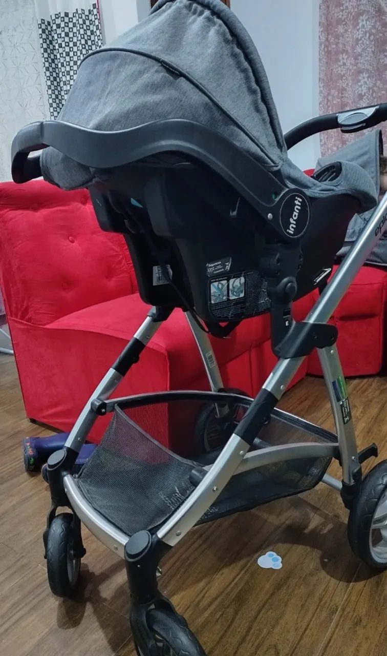 carrinho de bebe Epic Lite Marca Infanti - Foto 5