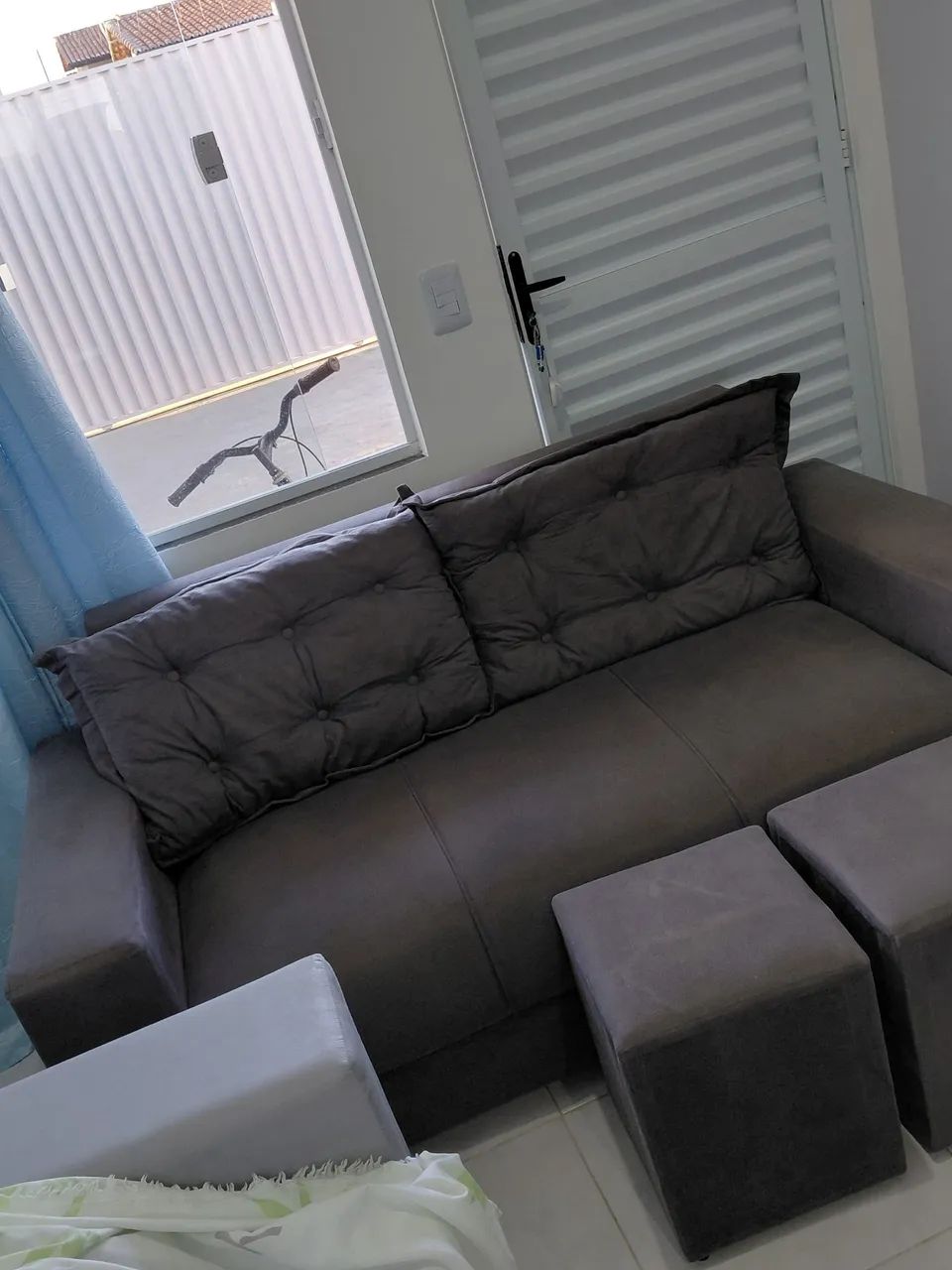 Sofá Semi Novo. - Foto 2